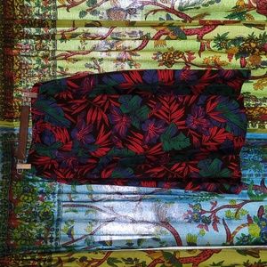 XL Skirt with Pockets! Vintage tropical print.